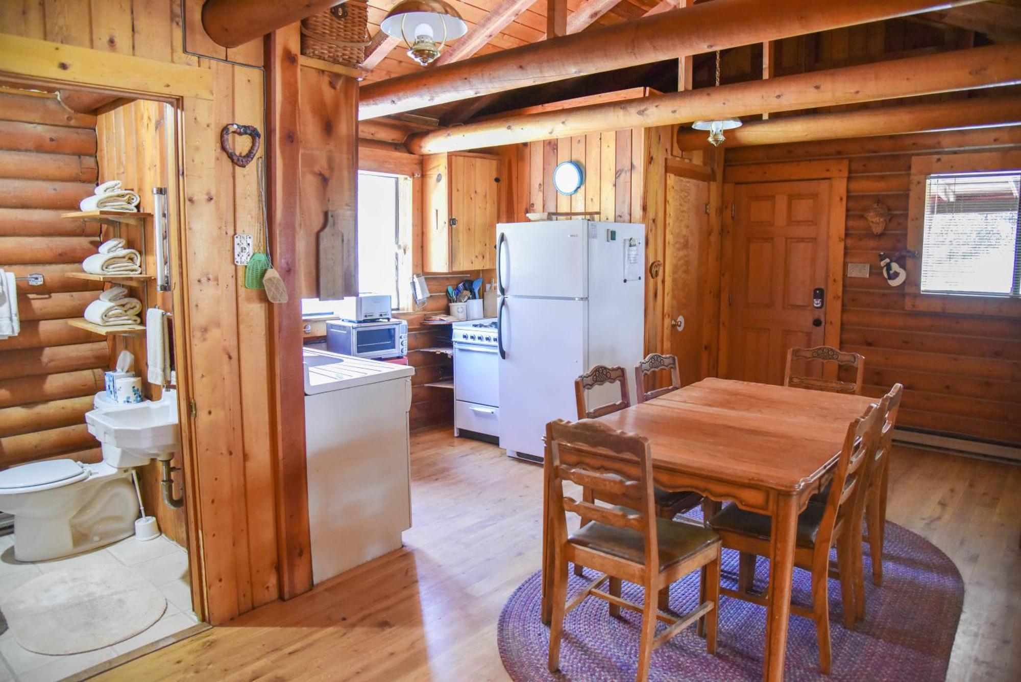 Bear Bait Cabin In Upper Valley With High Speed Wifi Red River Exterior photo
