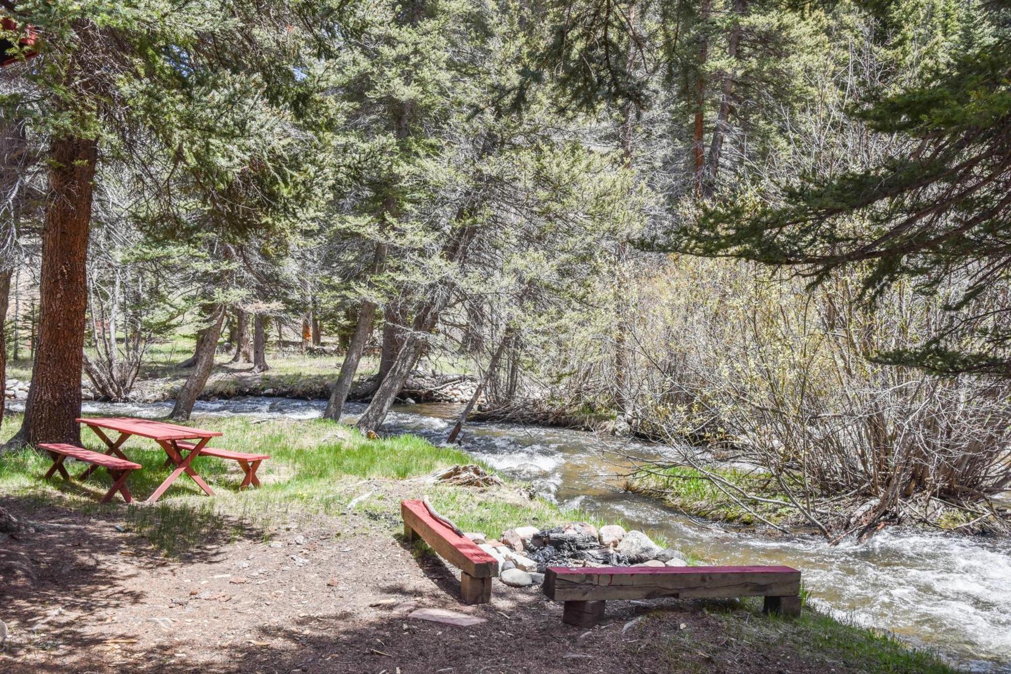 Bear Bait Cabin In Upper Valley With High Speed Wifi Red River Exterior photo